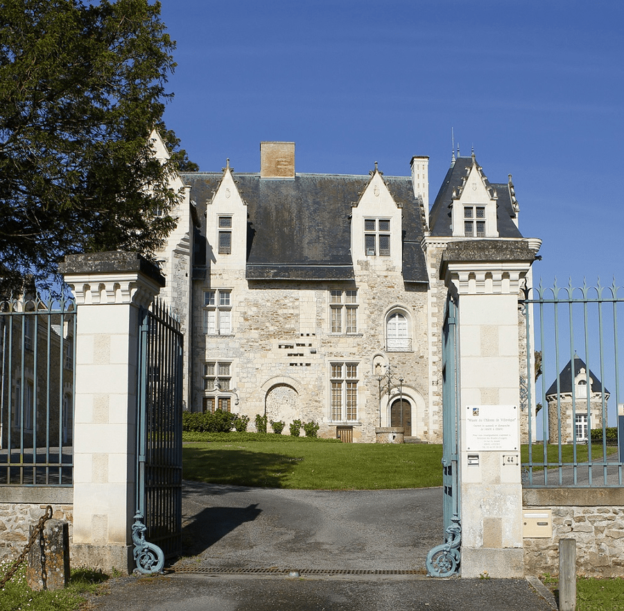 musee chateau villeveque angers belle photo