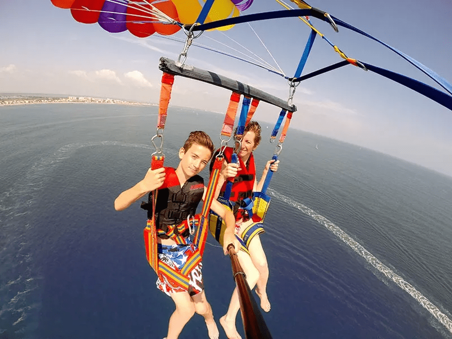 parachute ascensionnel montpellier belle photo